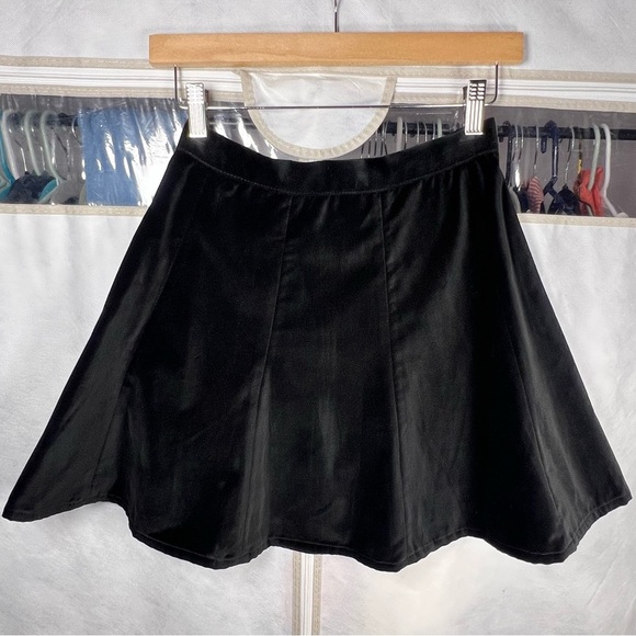 Rag & Bone Black Velvet A line Mini Skirt Pristine Condition Size 2